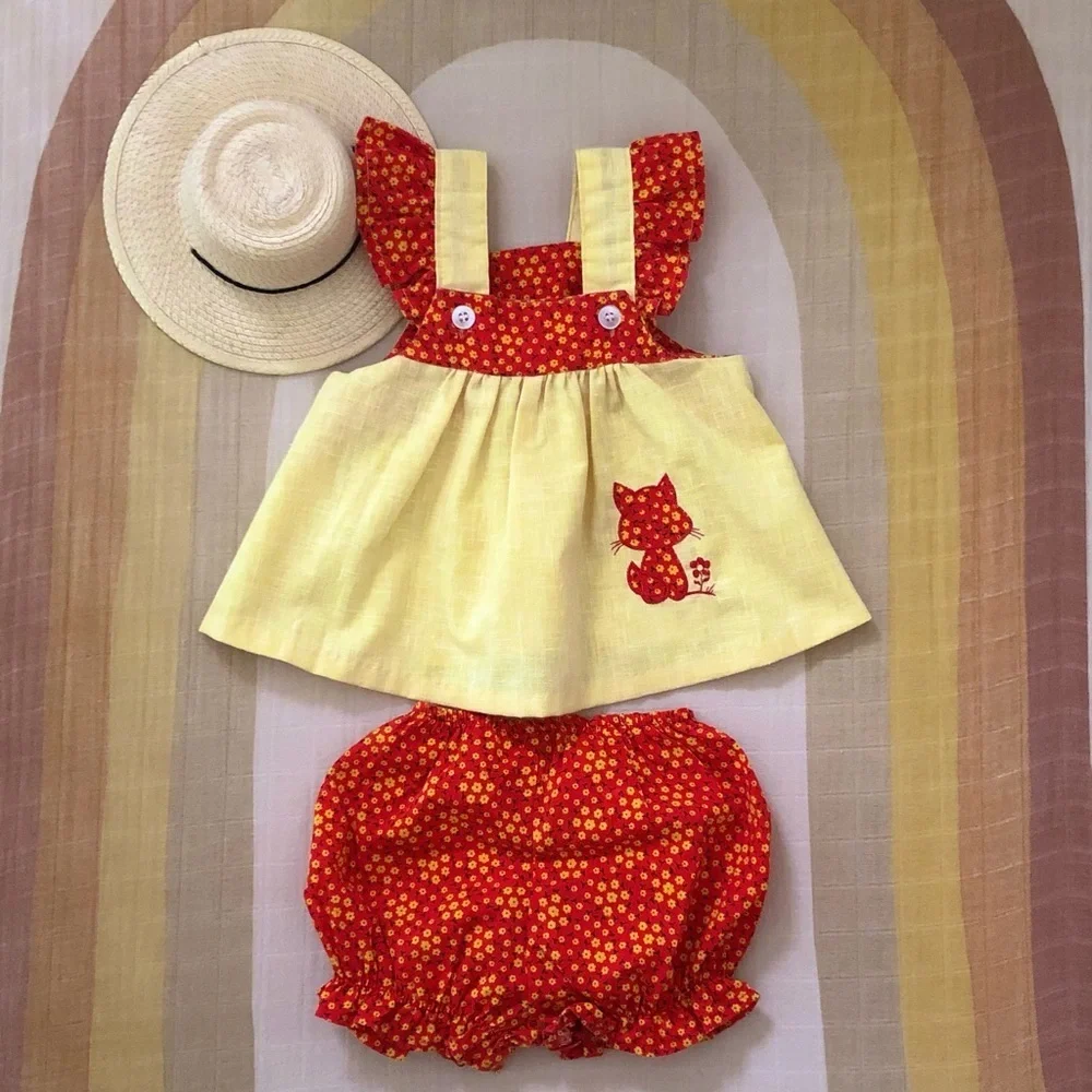 Vintage Healthtex 2 Piece Calico Floral Cat Print Bloomer Set 12-18months